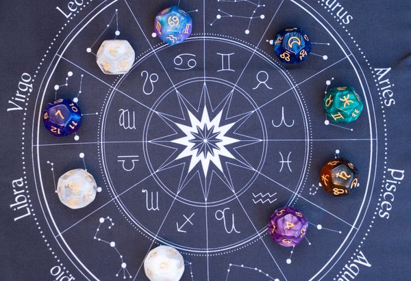 Horoscope en ligne : comment choisir la meilleure plateforme ?